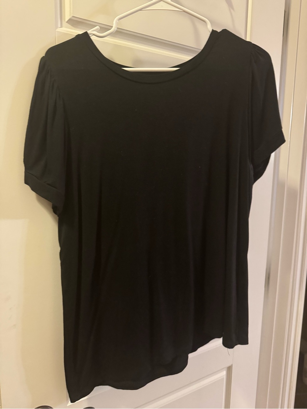 Market & Spruce Black Short Sleeve Scoop Neck Tee